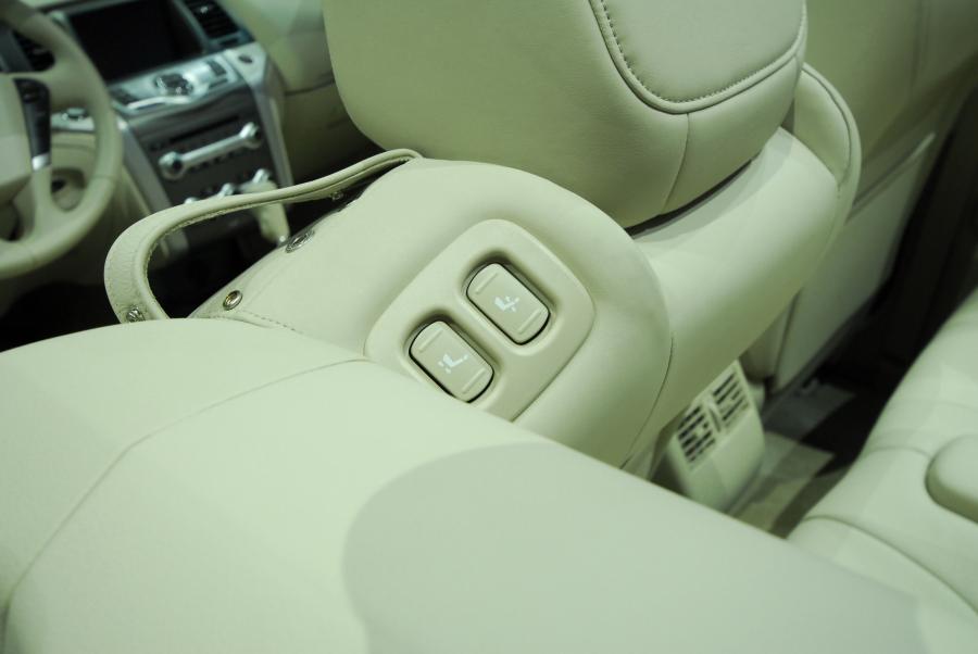  Nissan Murano CrossCabriolet 2011 года  (фото 114 из 131)